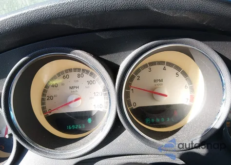 2010 Dodge Charger Sxt z USA, uszkodzony, nr VIN 2B3CA3CV2AH188585